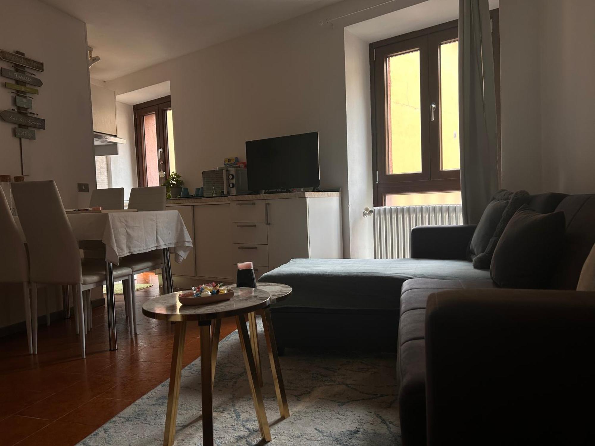 Ferienwohnung Tua Duplex Saló Exterior foto